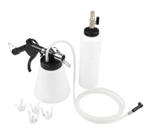 Приспособление для замены тормозной жидкости с заливным бачком Хорекс Авто HZ 18.308J Приспособление для замены тормозной жидкости с заливным бачком Хорекс Авто HZ 18.308J